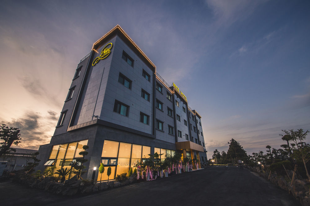 ג'גו Nice Hotel מראה חיצוני תמונה